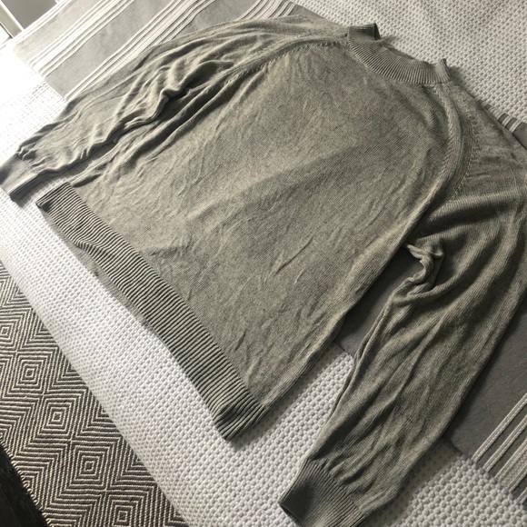 Everlane Cotton Mockneck Crop Sweater - Picture 4 of 5